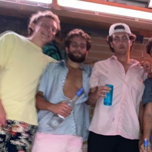 Meet your Posher, Sami